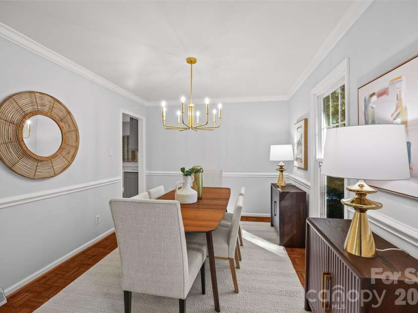 5132 Camilla Drive, Charlotte, NC 28226.  MLS# CAR4432368, YatesRealty ID 56620. Dining Room