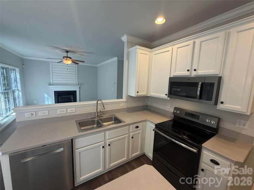 8303 Poplar Grove Circle, Waxhaw, NC 28173.  MLS# CAR4434825, YatesRealty ID 56621. 
