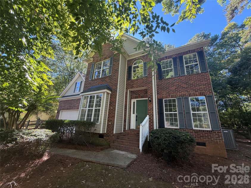 8303 Poplar Grove Circle, Waxhaw, NC 28173.  MLS# CAR4434825, YatesRealty ID 56621. 