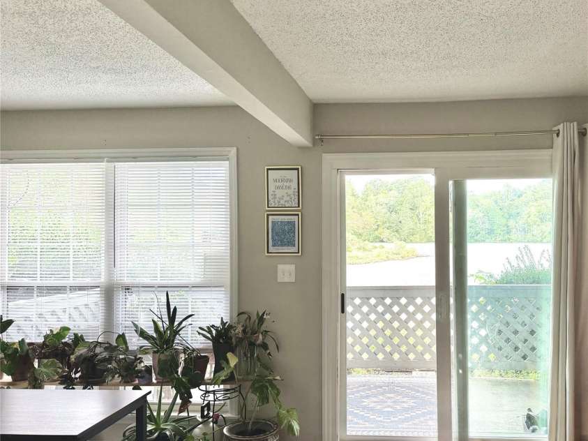 5867 Harris Grove Lane, Charlotte, NC 28212.  MLS# CAR4434823, YatesRealty ID 56625. 