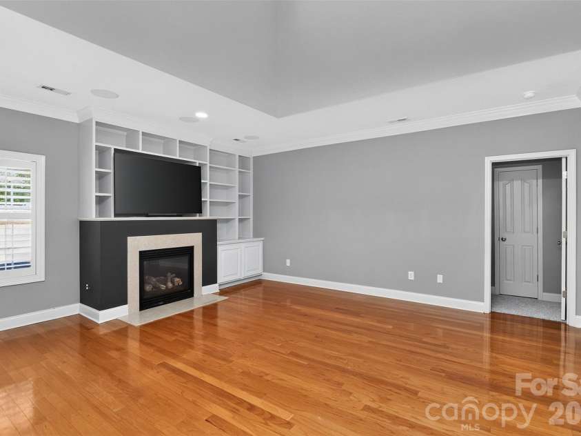 19419 Beaufain Street, Cornelius, NC 28031.  MLS# CAR4419765, YatesRealty ID 56626. 