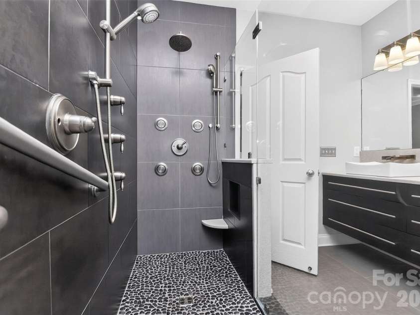 19419 Beaufain Street, Cornelius, NC 28031.  MLS# CAR4419765, YatesRealty ID 56626. 