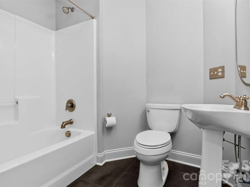 19419 Beaufain Street, Cornelius, NC 28031.  MLS# CAR4419765, YatesRealty ID 56626. 