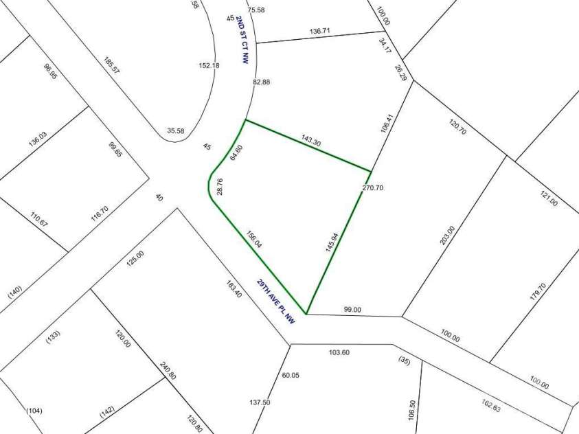 180 29th Avenue Place, Hickory, NC 28601.  MLS# CAR4434610, YatesRealty ID 56628. 
