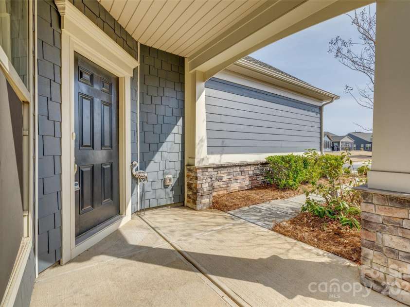 4521 Middlebury Lane, Fort Mill, SC 29715.  MLS# CAR4228992, YatesRealty ID 5663. 
