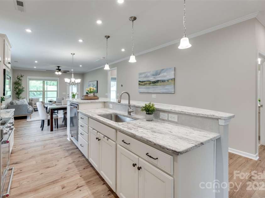 4521 Middlebury Lane, Fort Mill, SC 29715.  MLS# CAR4228992, YatesRealty ID 5663. 