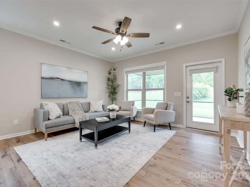 4521 Middlebury Lane, Fort Mill, SC 29715.  MLS# CAR4228992, YatesRealty ID 5663. 