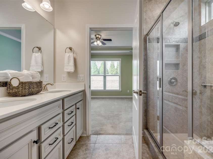 4521 Middlebury Lane, Fort Mill, SC 29715.  MLS# CAR4228992, YatesRealty ID 5663. 
