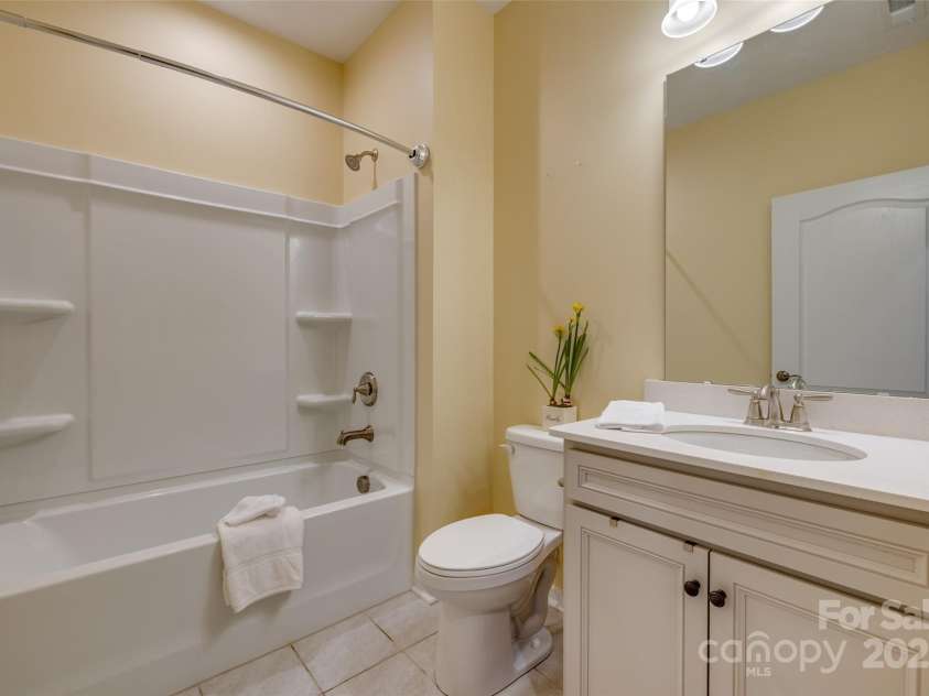 4521 Middlebury Lane, Fort Mill, SC 29715.  MLS# CAR4228992, YatesRealty ID 5663. 