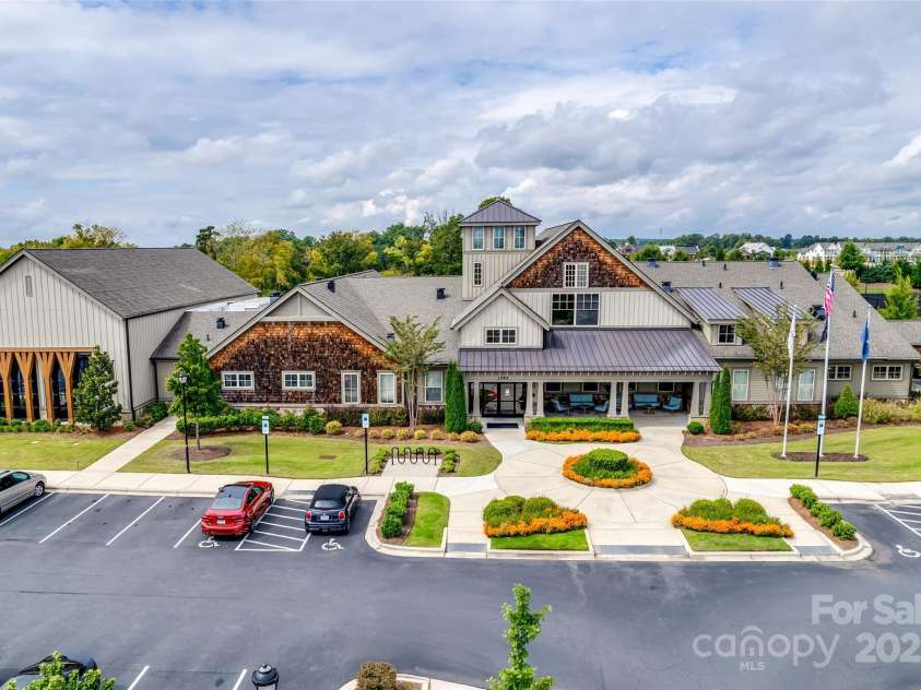 4521 Middlebury Lane, Fort Mill, SC 29715.  MLS# CAR4228992, YatesRealty ID 5663. 