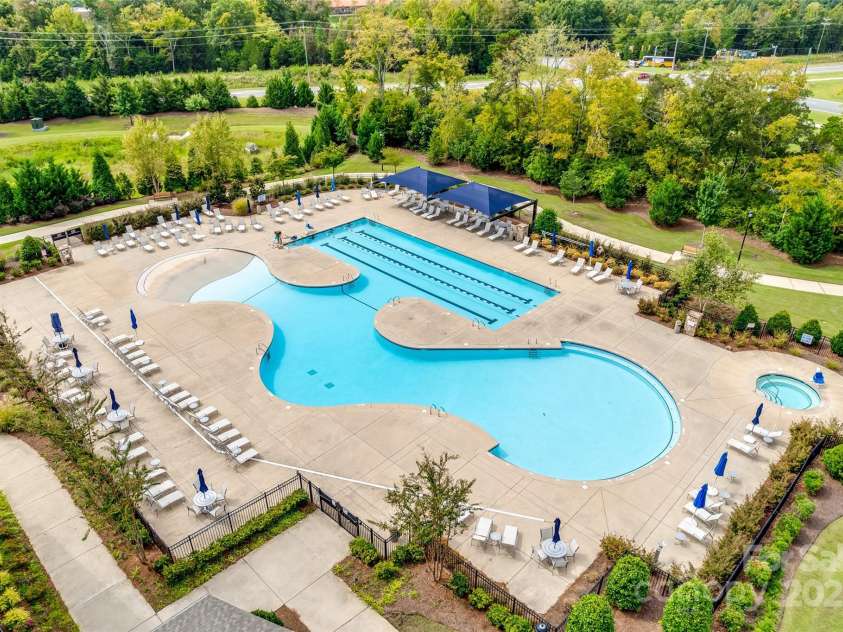 4521 Middlebury Lane, Fort Mill, SC 29715.  MLS# CAR4228992, YatesRealty ID 5663. 