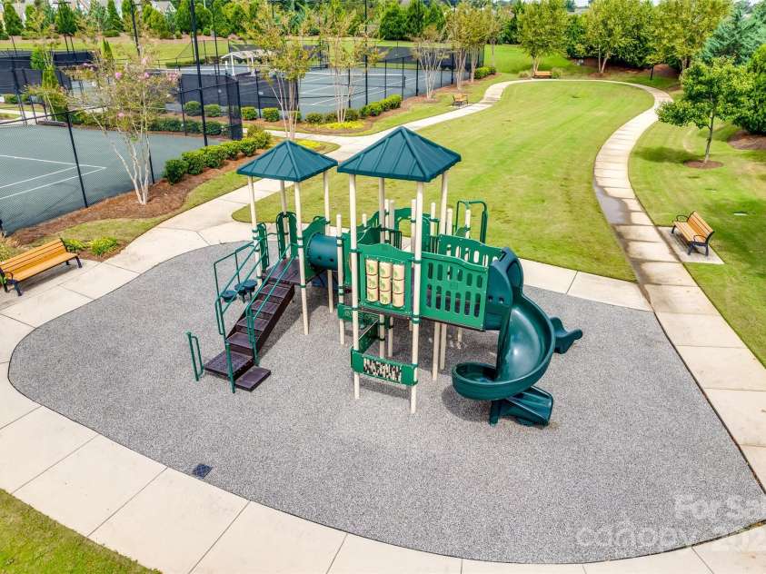 4521 Middlebury Lane, Fort Mill, SC 29715.  MLS# CAR4228992, YatesRealty ID 5663. 