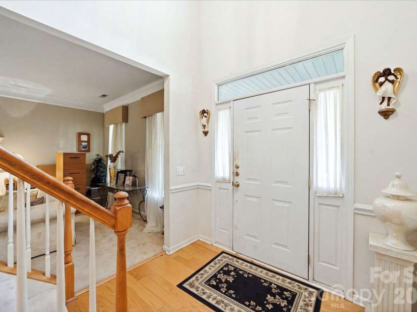 10212 Billingham Drive, Charlotte, NC 28269.  MLS# CAR4434852, YatesRealty ID 56630. 