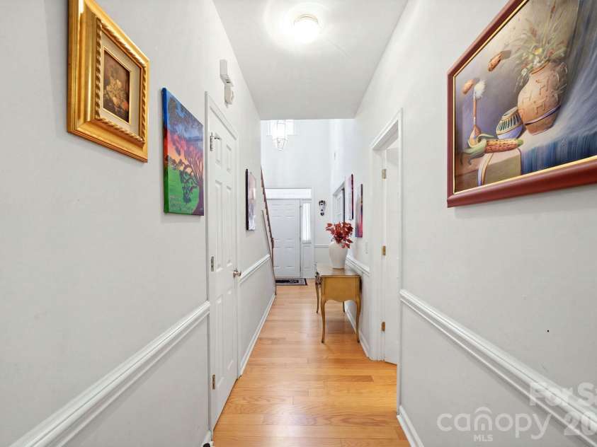 10212 Billingham Drive, Charlotte, NC 28269.  MLS# CAR4434852, YatesRealty ID 56630. 
