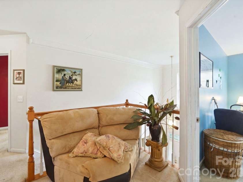 10212 Billingham Drive, Charlotte, NC 28269.  MLS# CAR4434852, YatesRealty ID 56630. 