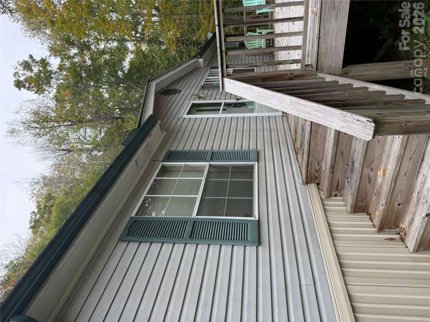 86 Bobcat Road, Maggie Valley, NC 28751.  MLS# CAR4434489, YatesRealty ID 56633. 