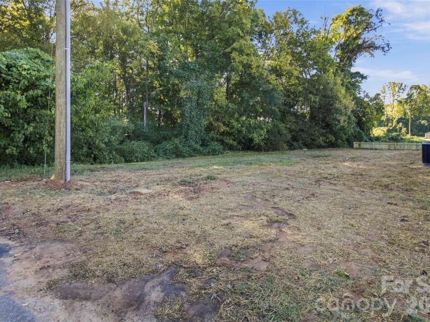 391 Brief Avenue, Concord, NC 28025.  MLS# CAR4434848, YatesRealty ID 56635. 