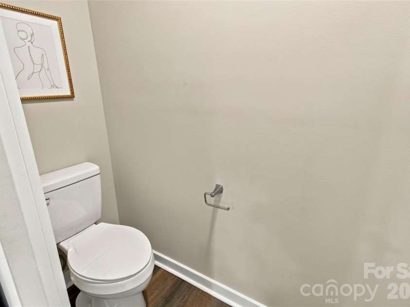 391 Brief Avenue, Concord, NC 28025.  MLS# CAR4434848, YatesRealty ID 56635. Main suite bathroom