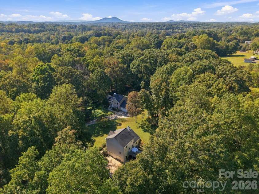 1270 Berra Place, Hickory, NC 28602.  MLS# CAR4433437, YatesRealty ID 56636. Aerial view