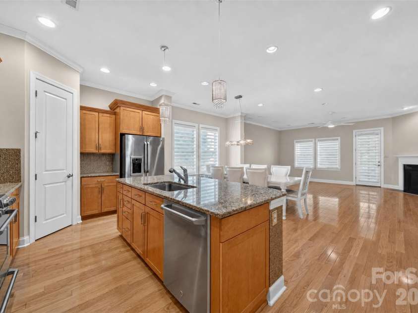 9524 Heritage Farm Avenue, Concord, NC 28027.  MLS# CAR4426703, YatesRealty ID 56638. 