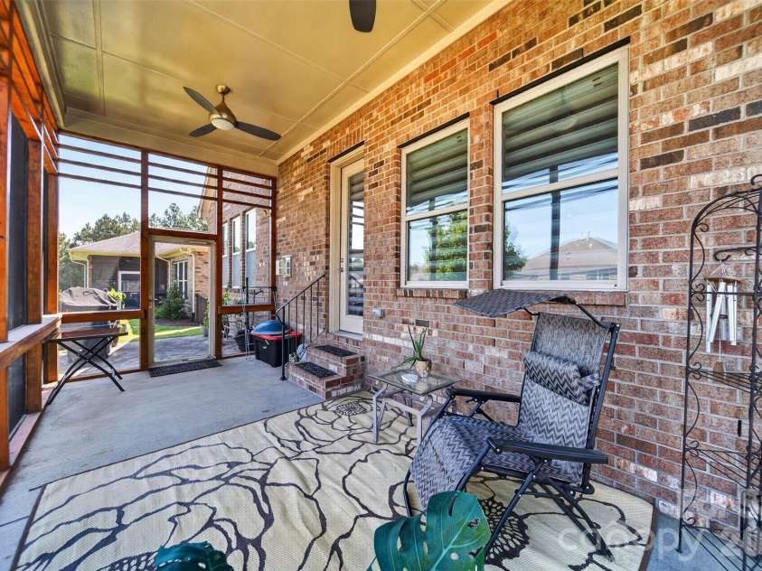 9524 Heritage Farm Avenue, Concord, NC 28027.  MLS# CAR4426703, YatesRealty ID 56638. 
