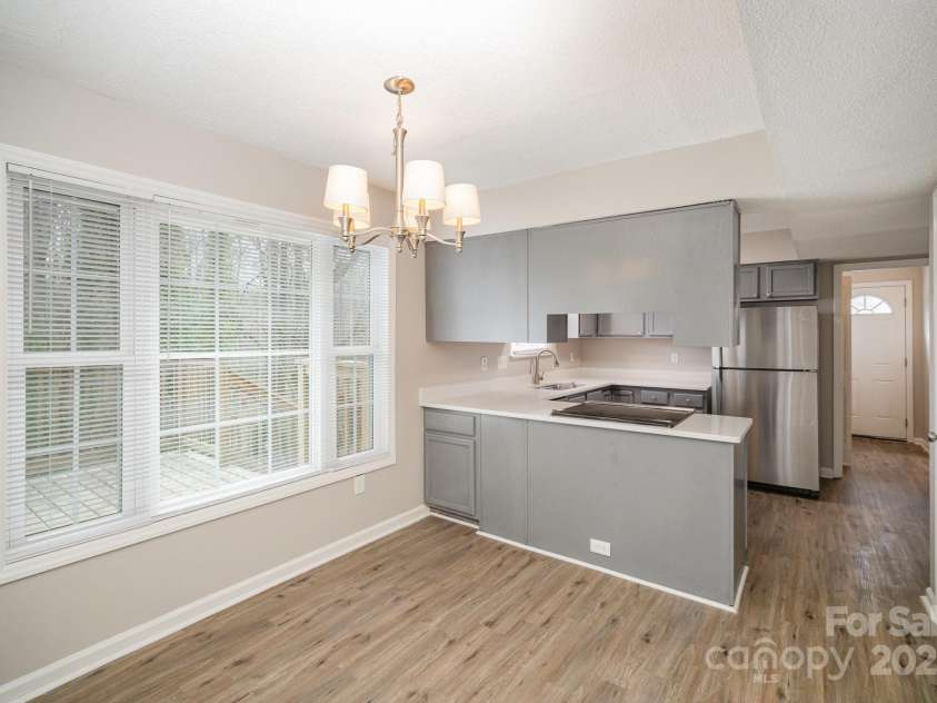 8137 Sheringham Way, Charlotte, NC 28227.  MLS# CAR4220926, YatesRealty ID 5664. 