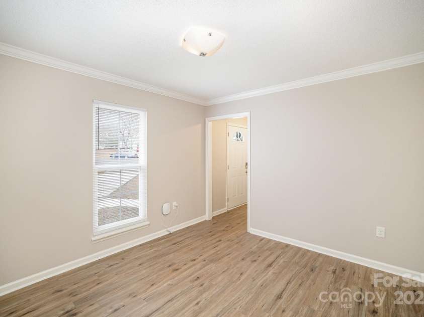 8137 Sheringham Way, Charlotte, NC 28227.  MLS# CAR4220926, YatesRealty ID 5664. 