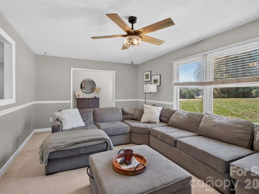 120 Regal Circle, Mooresville, NC 28117.  MLS# CAR4428050, YatesRealty ID 56640. 