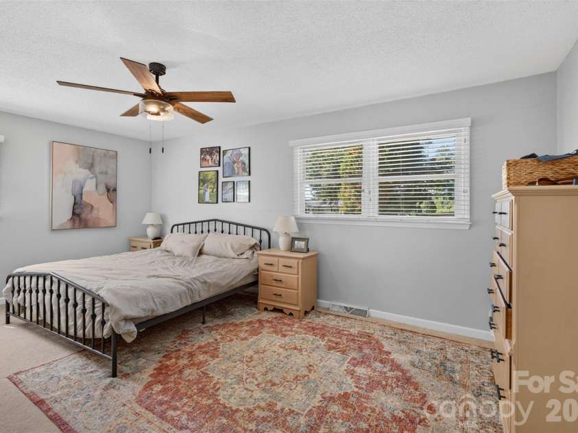 120 Regal Circle, Mooresville, NC 28117.  MLS# CAR4428050, YatesRealty ID 56640. 