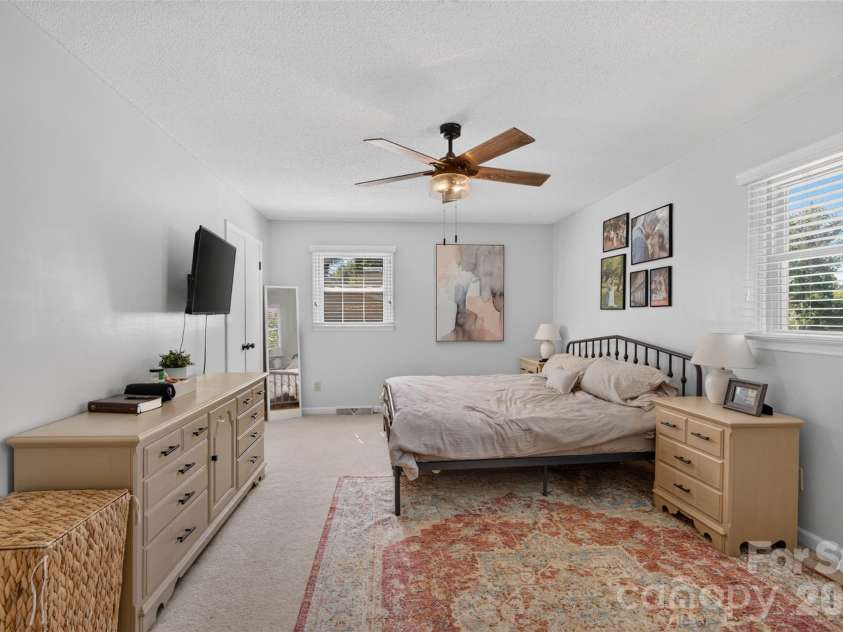 120 Regal Circle, Mooresville, NC 28117.  MLS# CAR4428050, YatesRealty ID 56640. 