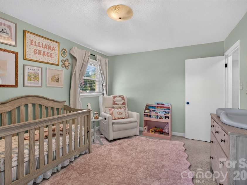 120 Regal Circle, Mooresville, NC 28117.  MLS# CAR4428050, YatesRealty ID 56640. 