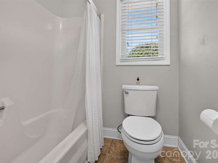 120 Regal Circle, Mooresville, NC 28117.  MLS# CAR4428050, YatesRealty ID 56640. 