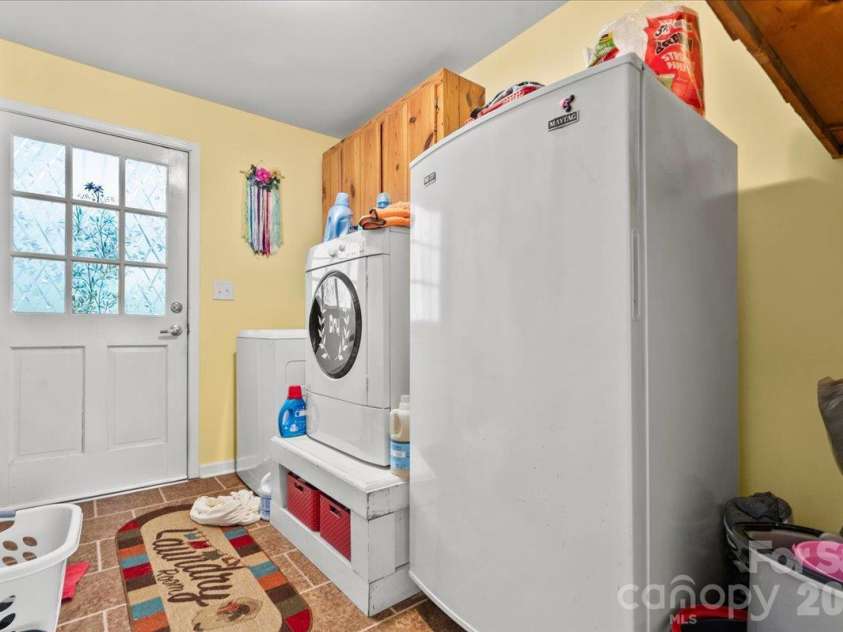 2814 Orchard Road, Cheraw, SC 29520.  MLS# CAR4434875, YatesRealty ID 56642. 