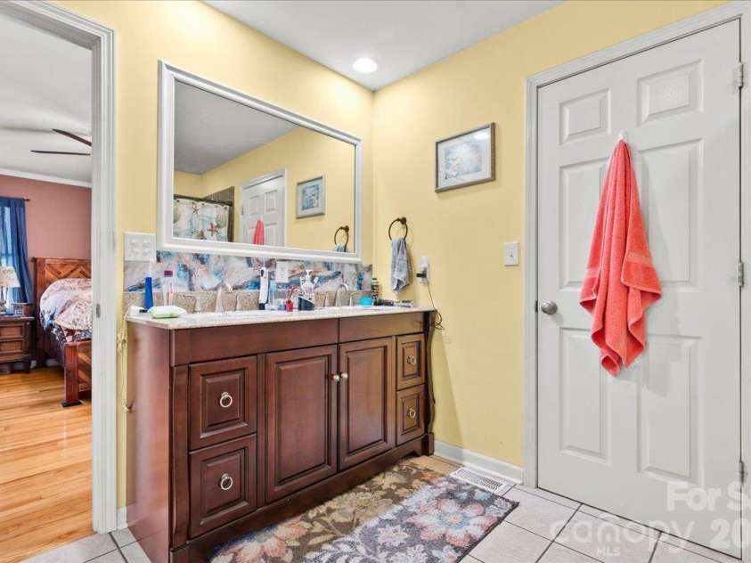 2814 Orchard Road, Cheraw, SC 29520.  MLS# CAR4434875, YatesRealty ID 56642. 