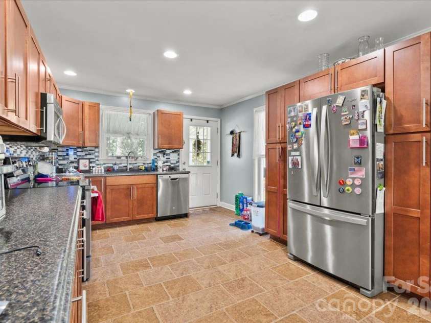 2814 Orchard Road, Cheraw, SC 29520.  MLS# CAR4434875, YatesRealty ID 56642. 
