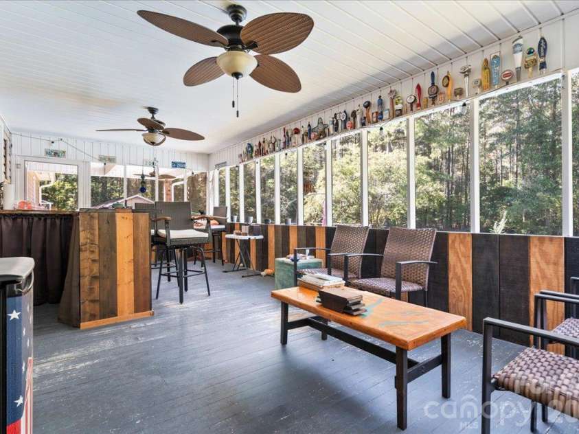 2814 Orchard Road, Cheraw, SC 29520.  MLS# CAR4434875, YatesRealty ID 56642. 
