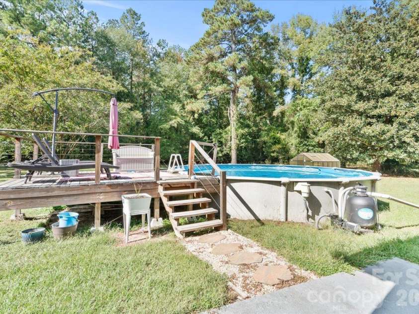 2814 Orchard Road, Cheraw, SC 29520.  MLS# CAR4434875, YatesRealty ID 56642. 