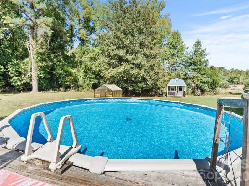 2814 Orchard Road, Cheraw, SC 29520.  MLS# CAR4434875, YatesRealty ID 56642. 