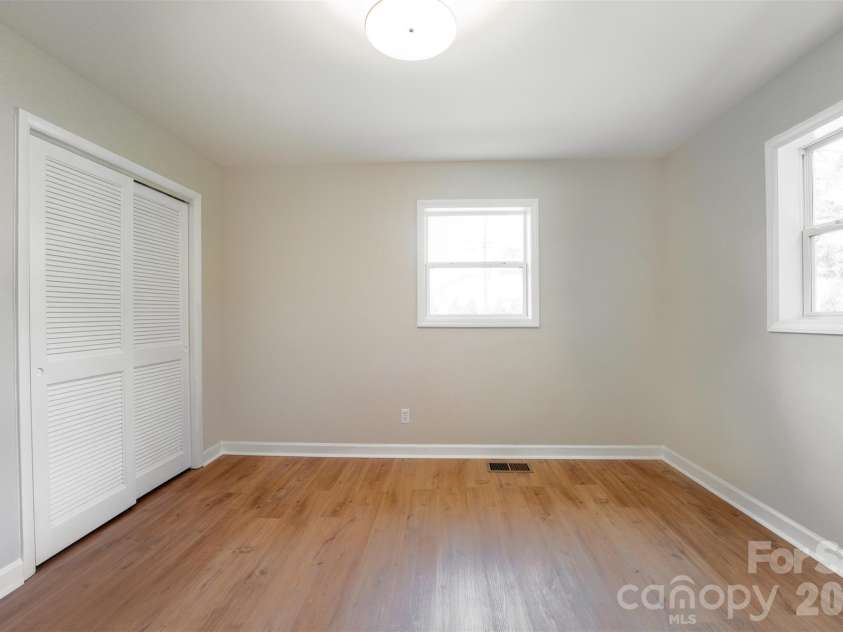 1902 19th Avenue, Hickory, NC 28601.  MLS# CAR4434826, YatesRealty ID 56643. 