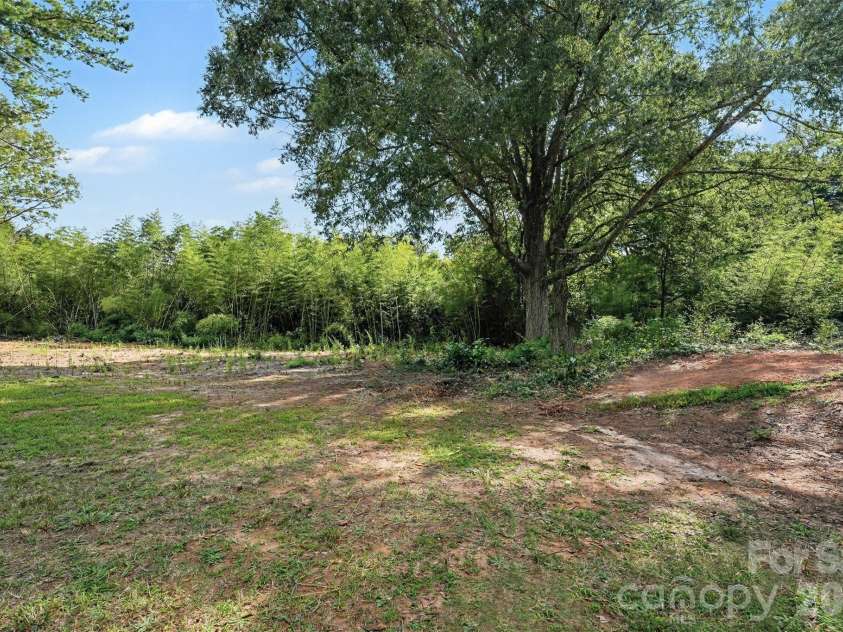 1902 19th Avenue, Hickory, NC 28601.  MLS# CAR4434826, YatesRealty ID 56643. 