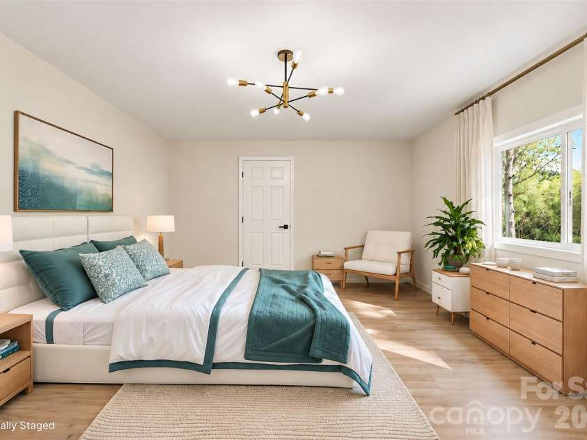 1902 19th Avenue, Hickory, NC 28601.  MLS# CAR4434826, YatesRealty ID 56643. Virtually staged