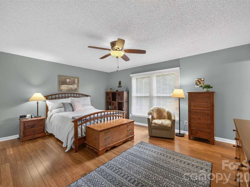 1660 Fairway Drive, Newton, NC 28658.  MLS# CAR4433874, YatesRealty ID 56644. 