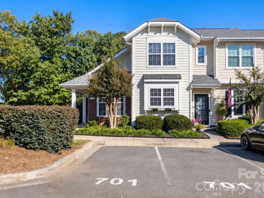 701 Shellstone Place, Fort Mill, SC 29708.  MLS# CAR4434041, YatesRealty ID 56645. 