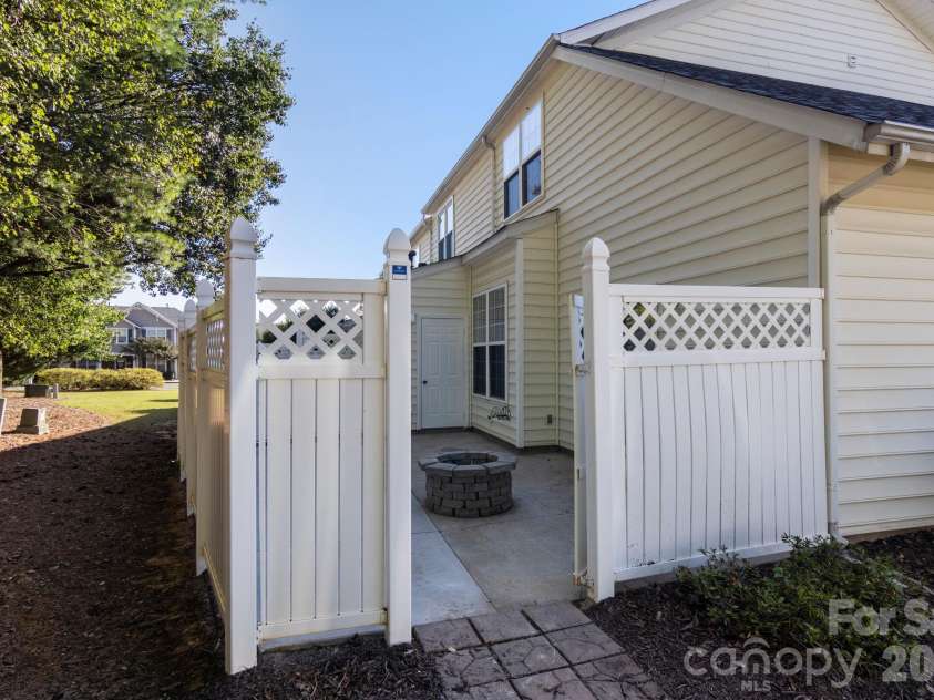 701 Shellstone Place, Fort Mill, SC 29708.  MLS# CAR4434041, YatesRealty ID 56645. 