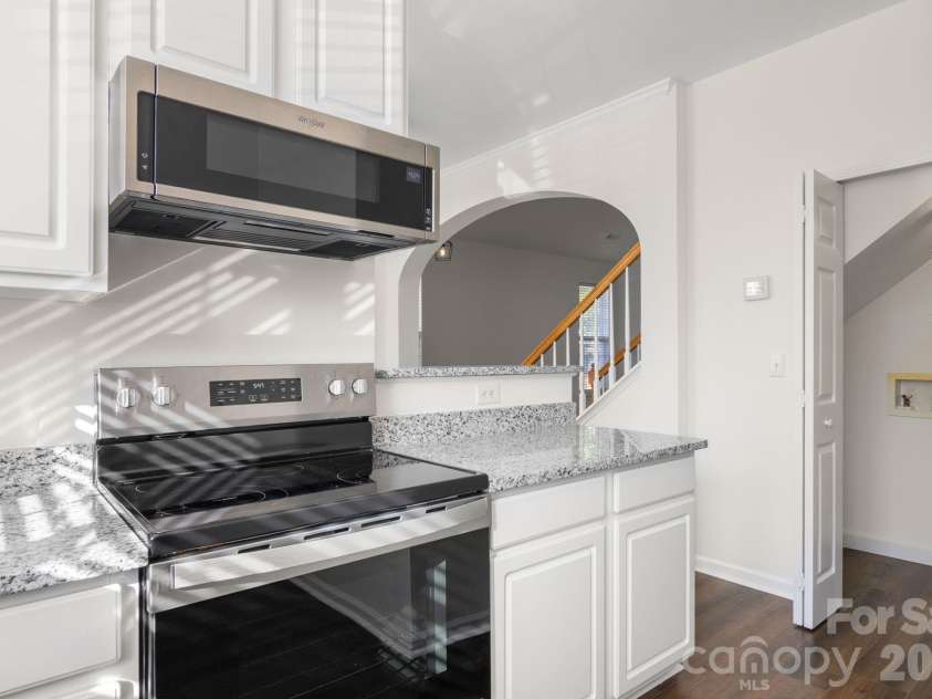 701 Shellstone Place, Fort Mill, SC 29708.  MLS# CAR4434041, YatesRealty ID 56645. 