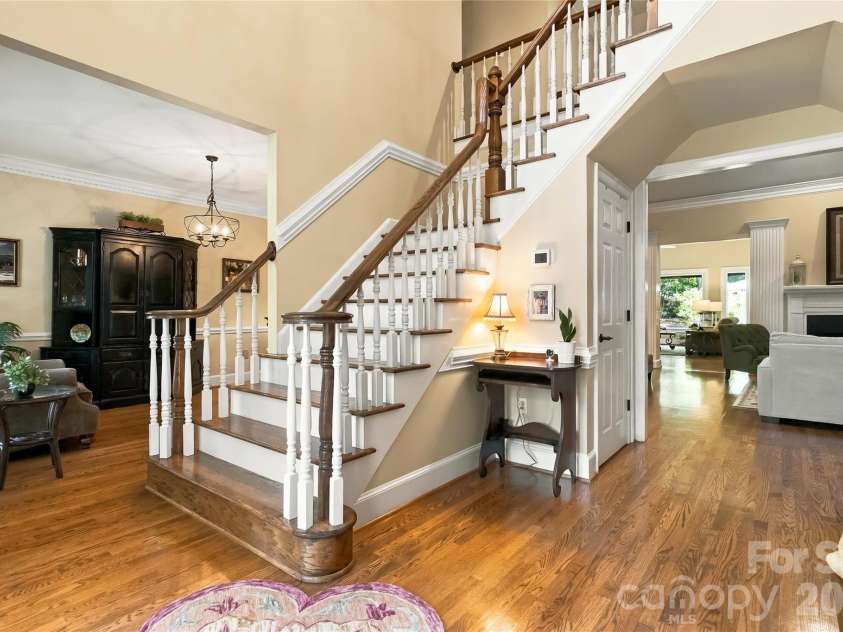 4301 Horseshoe Bend, Matthews, NC 28104.  MLS# CAR4431860, YatesRealty ID 56646. 