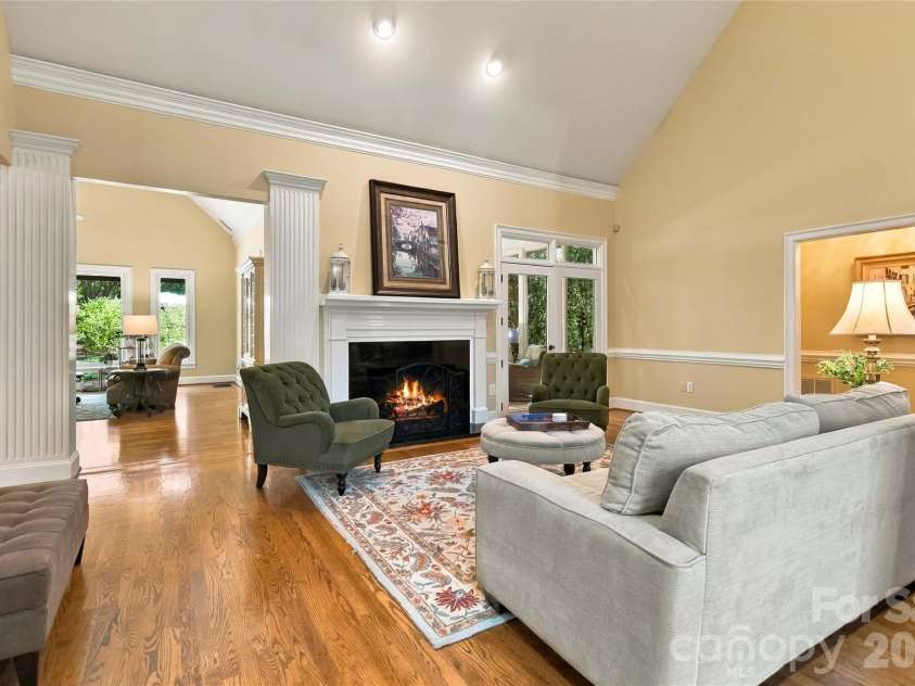 4301 Horseshoe Bend, Matthews, NC 28104.  MLS# CAR4431860, YatesRealty ID 56646. 