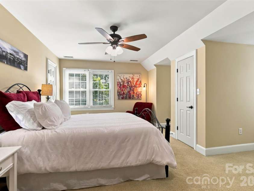 4301 Horseshoe Bend, Matthews, NC 28104.  MLS# CAR4431860, YatesRealty ID 56646. 
