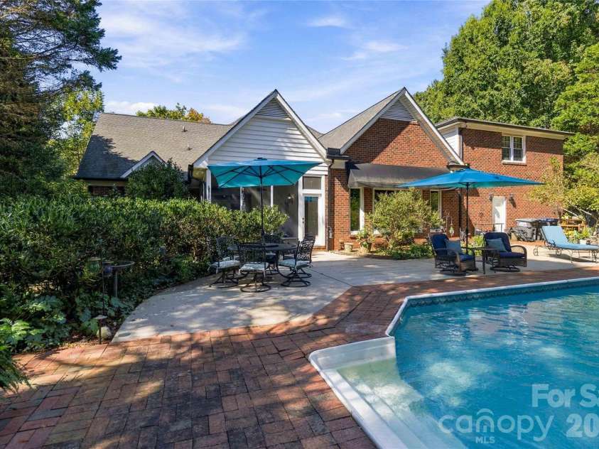 4301 Horseshoe Bend, Matthews, NC 28104.  MLS# CAR4431860, YatesRealty ID 56646. 