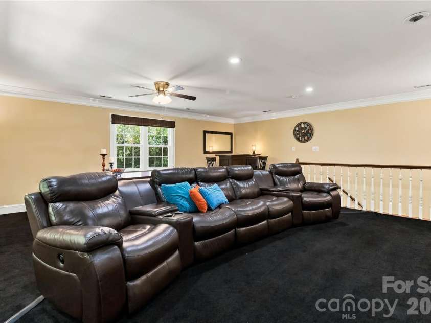 4301 Horseshoe Bend, Matthews, NC 28104.  MLS# CAR4431860, YatesRealty ID 56646. 